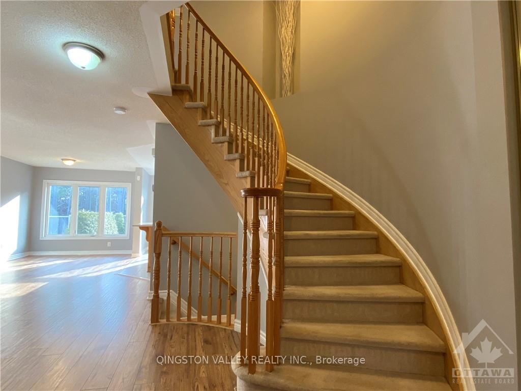 Photo 12 of 418 Galatina Way, Ottawa, Kanata - Morgan's Grant/South March — HOMEH