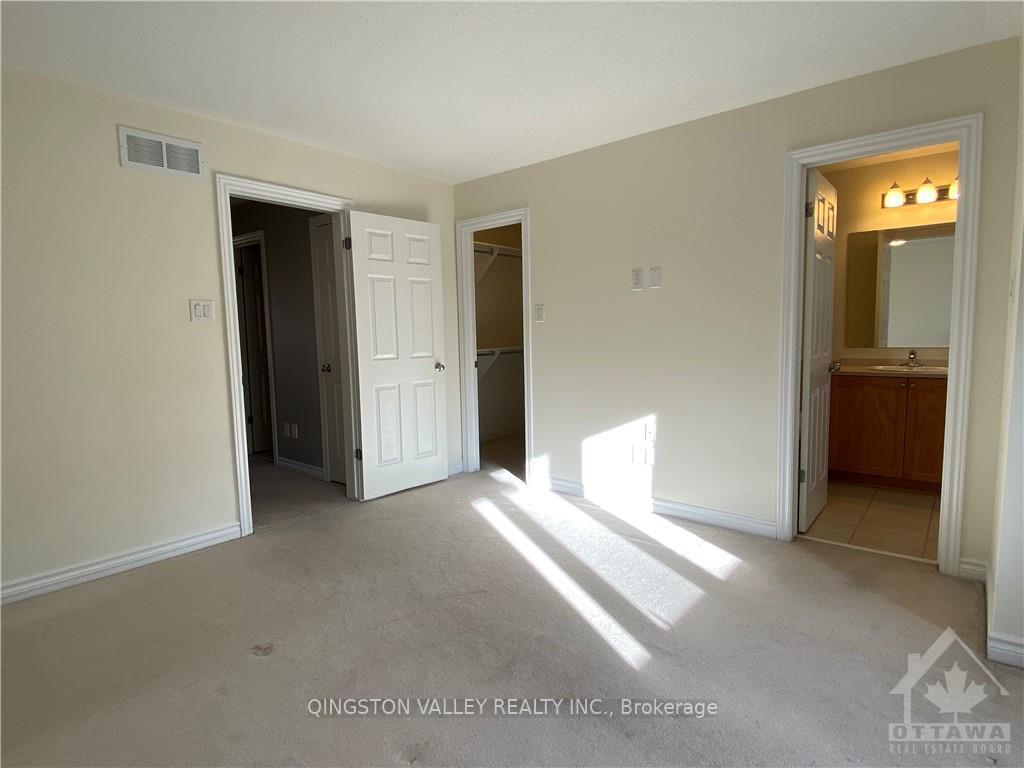 Photo 14 of 418 Galatina Way, Ottawa, Kanata - Morgan's Grant/South March — HOMEH