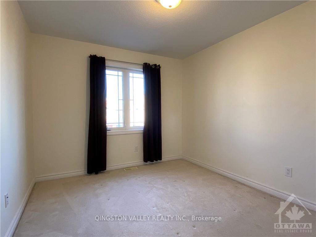 Photo 15 of 418 Galatina Way, Ottawa, Kanata - Morgan's Grant/South March — HOMEH