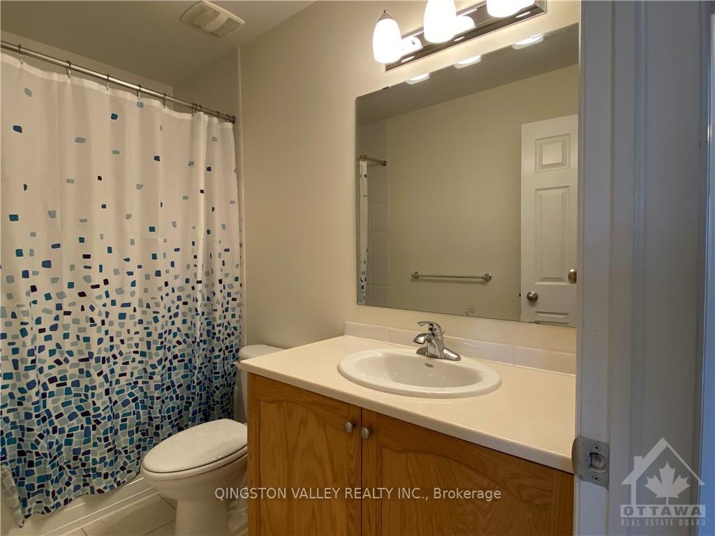 Photo 18 of 418 Galatina Way, Ottawa, Kanata - Morgan's Grant/South March — HOMEH