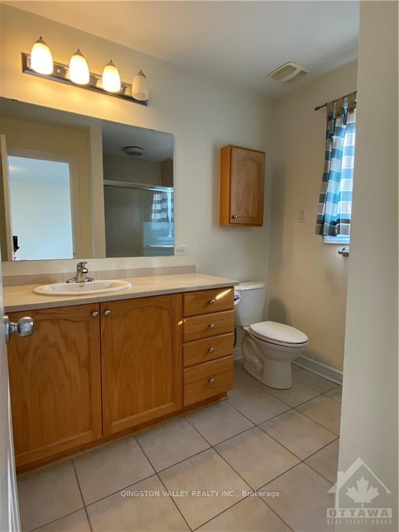 Photo 19 of 418 Galatina Way, Ottawa, Kanata - Morgan's Grant/South March — HOMEH