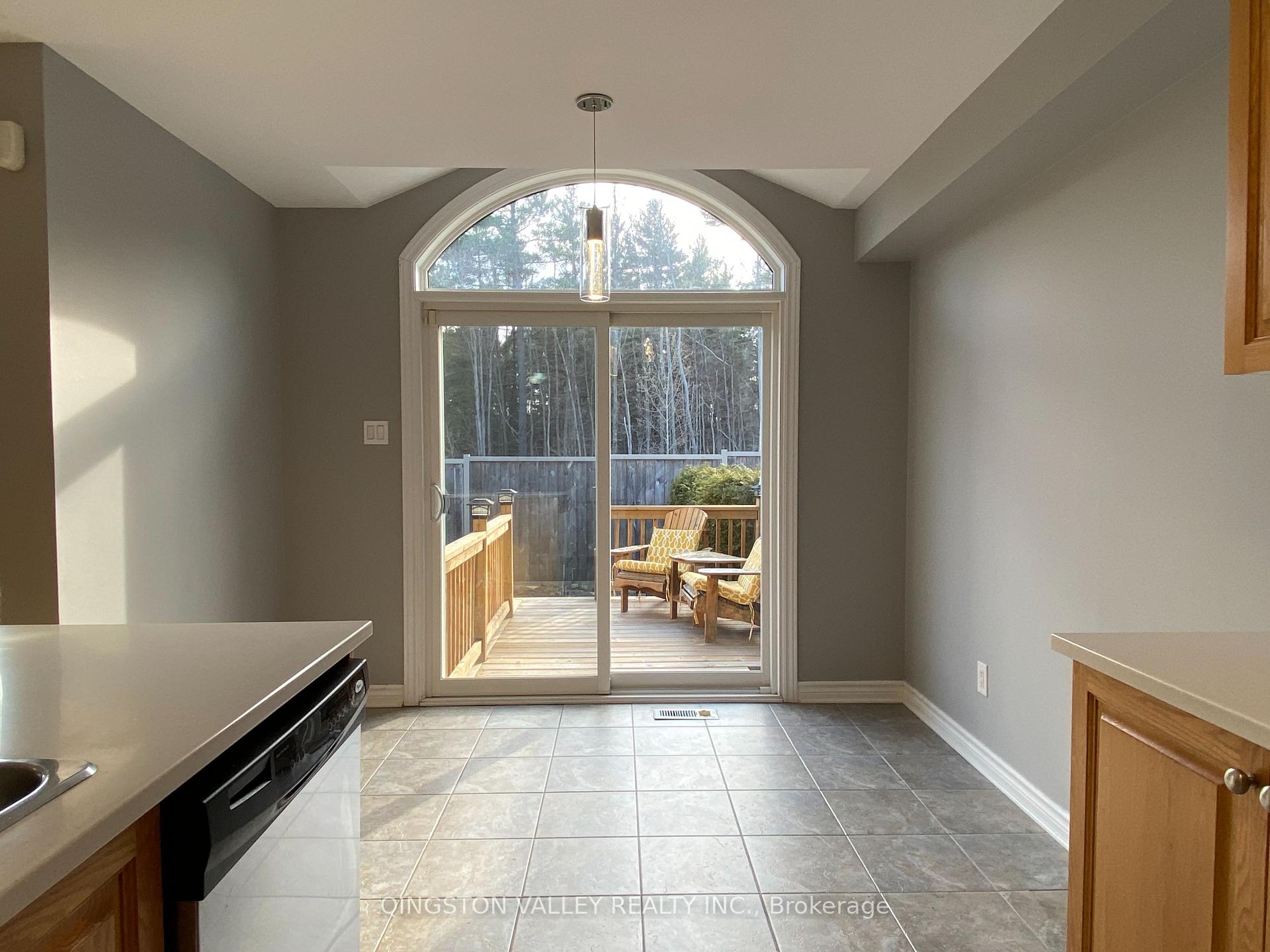 Photo 36 of 418 Galatina Way, Ottawa, Kanata - Morgan's Grant/South March — HOMEH
