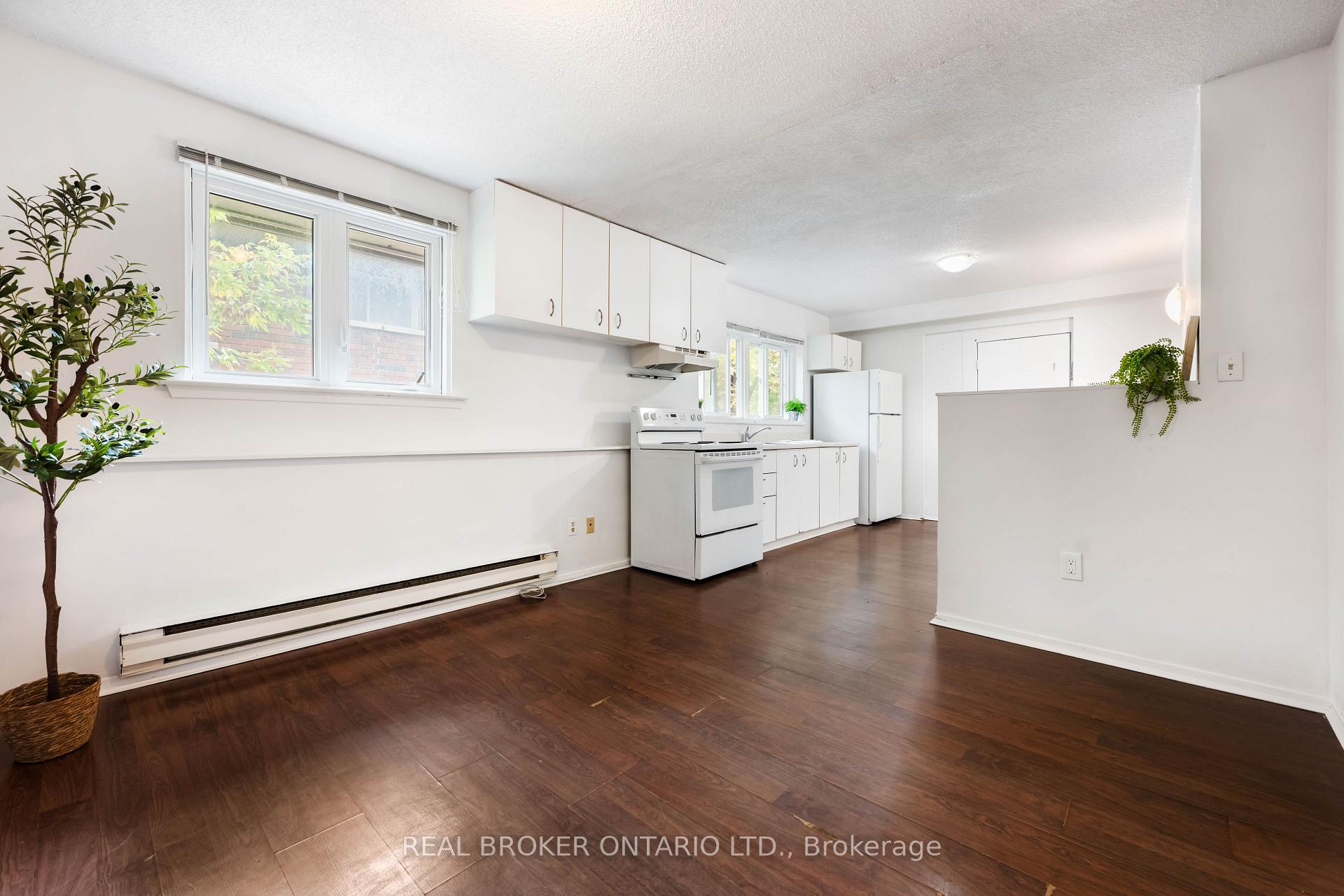 Photo 28 of 28 Hillside Drive, Orangeville — HOMEH