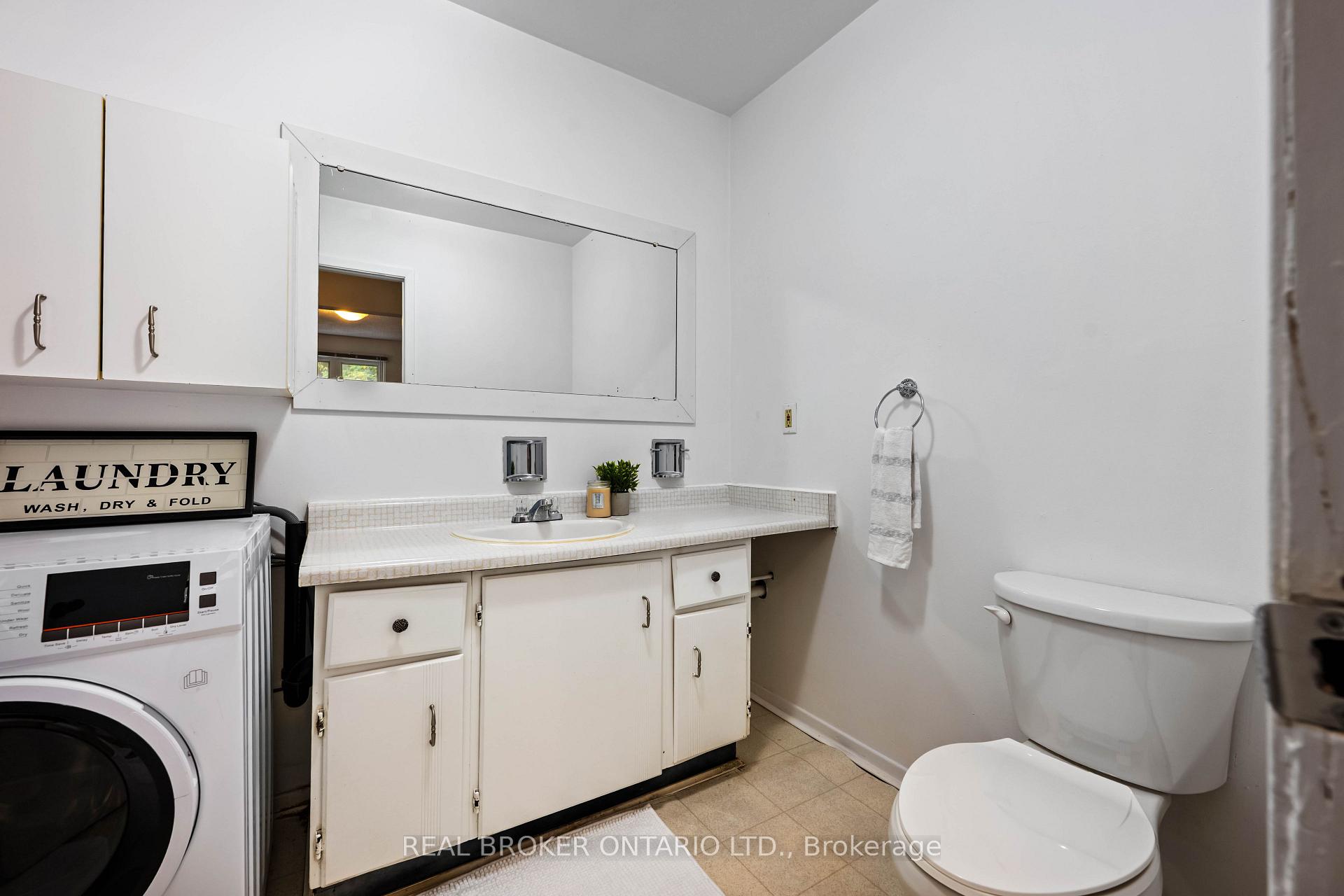 Photo 29 of 28 Hillside Drive, Orangeville — HOMEH