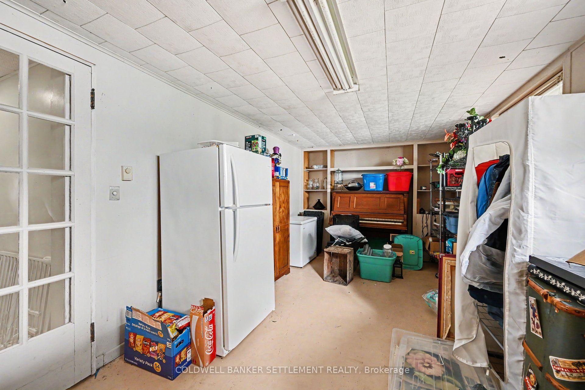 Photo 37 of 68 Wilson Street W, Perth, Perth — HOMEH