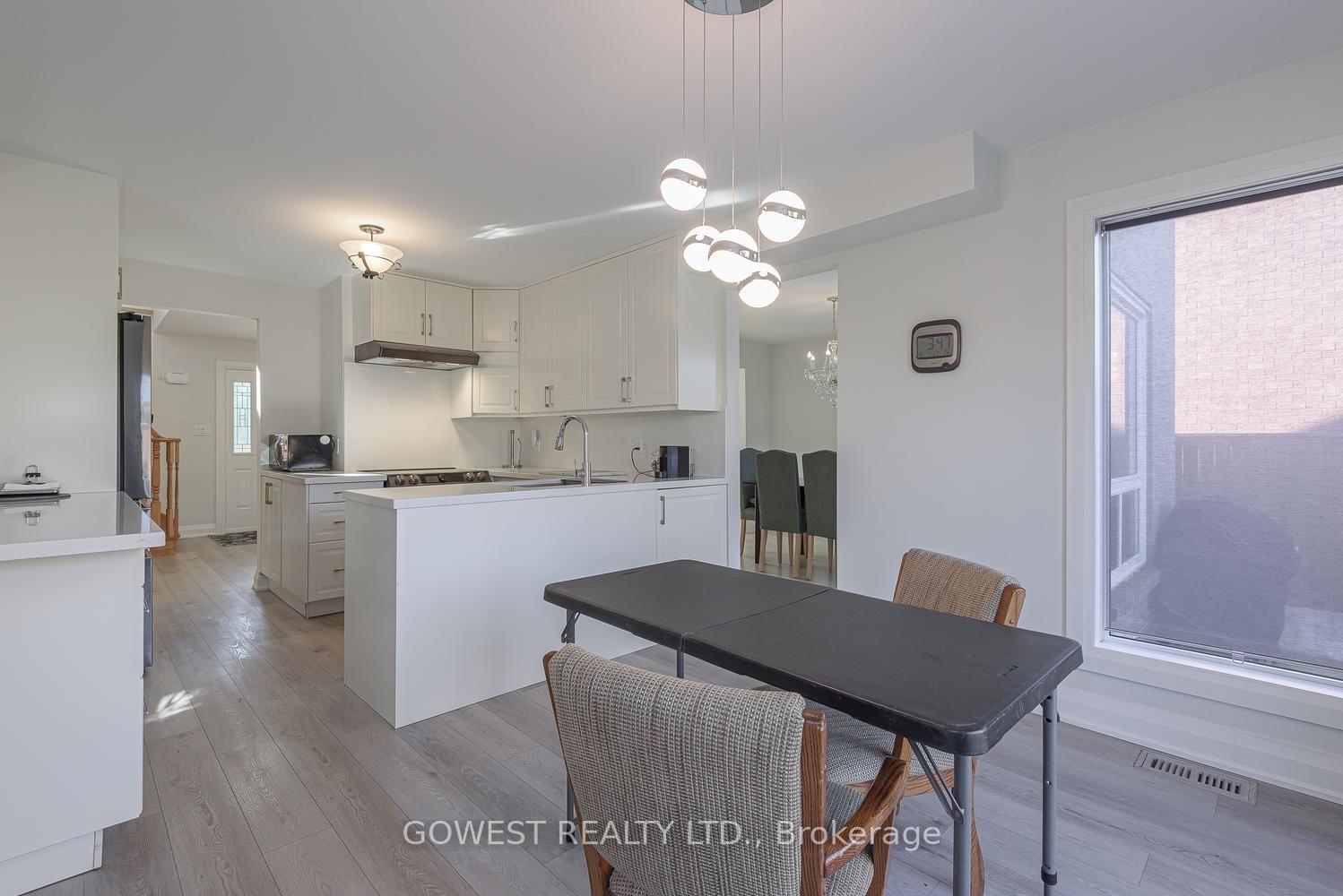 Photo 12 of 127 Valera Drive, Hamilton, Stoney Creek — HOMEH