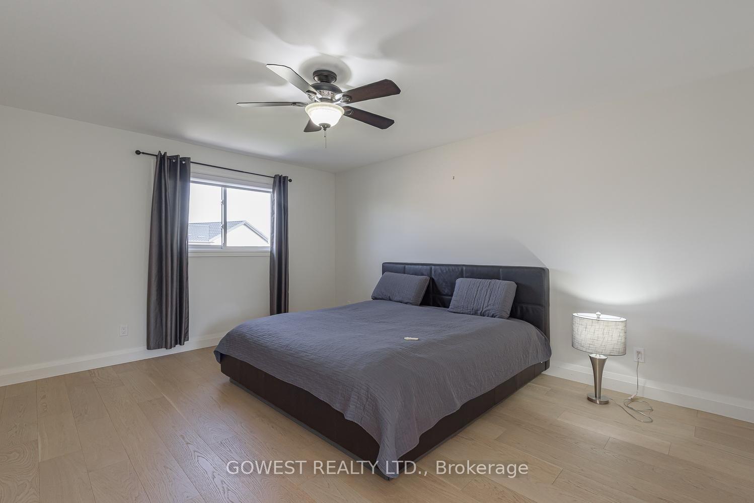 Photo 24 of 127 Valera Drive, Hamilton, Stoney Creek — HOMEH