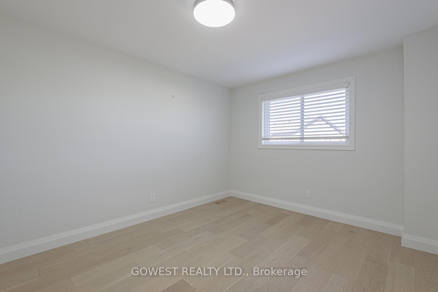 Photo 33 of 127 Valera Drive, Hamilton, Stoney Creek — HOMEH