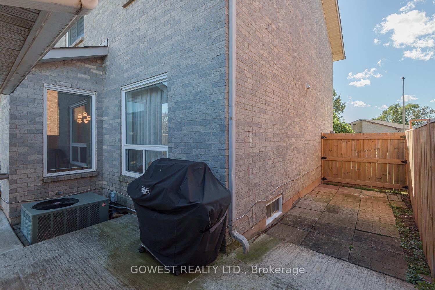 Photo 50 of 127 Valera Drive, Hamilton, Stoney Creek — HOMEH