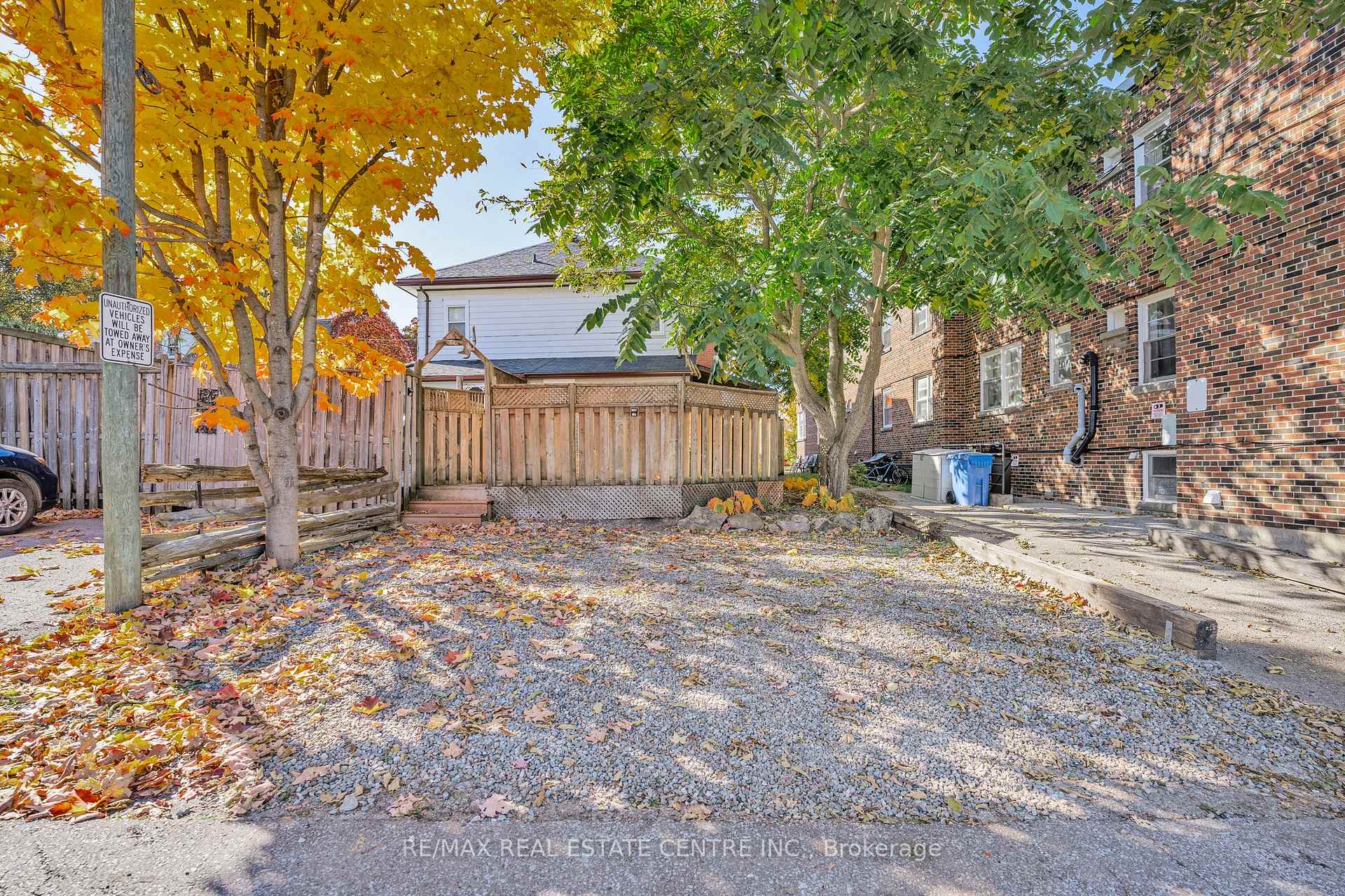 Photo 43 of 17 First Street, Orangeville — HOMEH