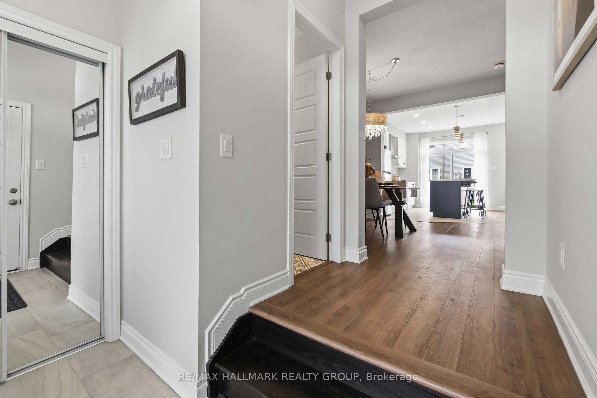 Photo 3 of 522 Culdaff Road, Ottawa, Stittsville (North) — HOMEH