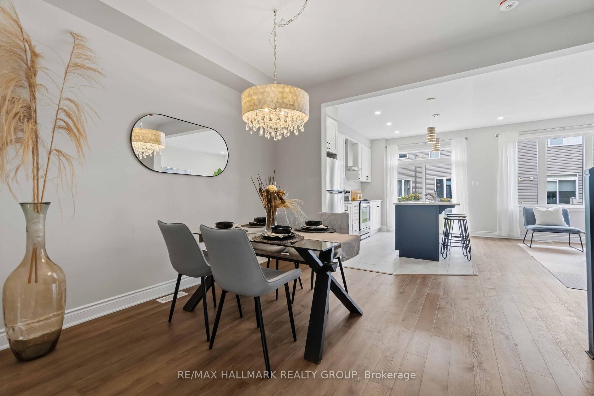 Photo 4 of 522 Culdaff Road, Ottawa, Stittsville (North) — HOMEH