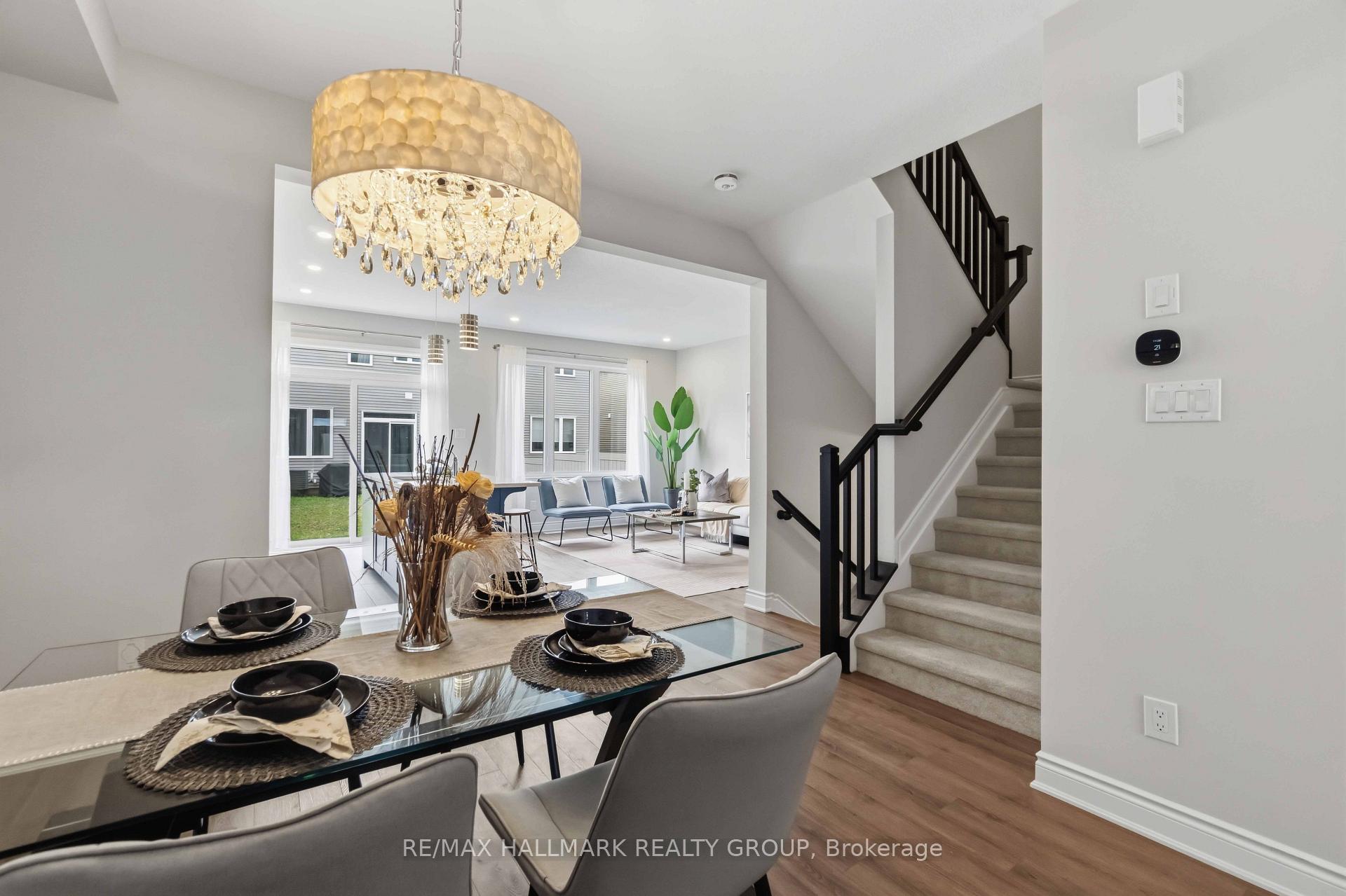 Photo 6 of 522 Culdaff Road, Ottawa, Stittsville (North) — HOMEH