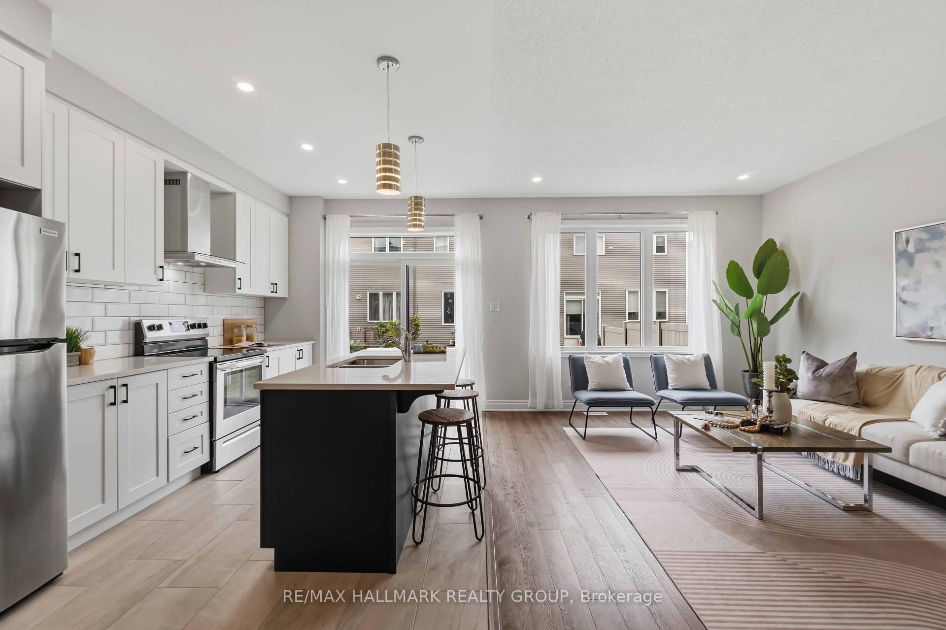 Photo 9 of 522 Culdaff Road, Ottawa, Stittsville (North) — HOMEH