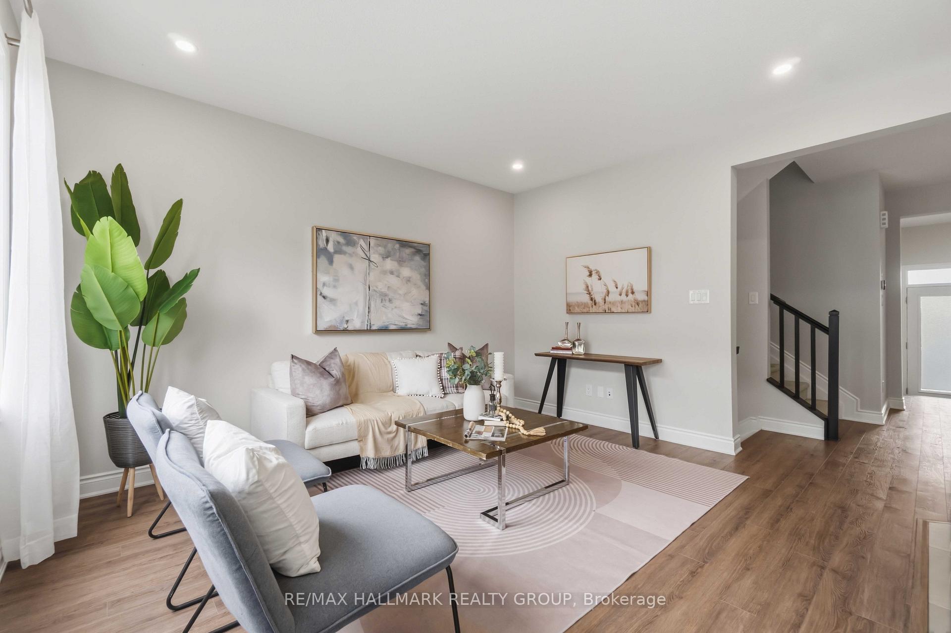 Photo 12 of 522 Culdaff Road, Ottawa, Stittsville (North) — HOMEH