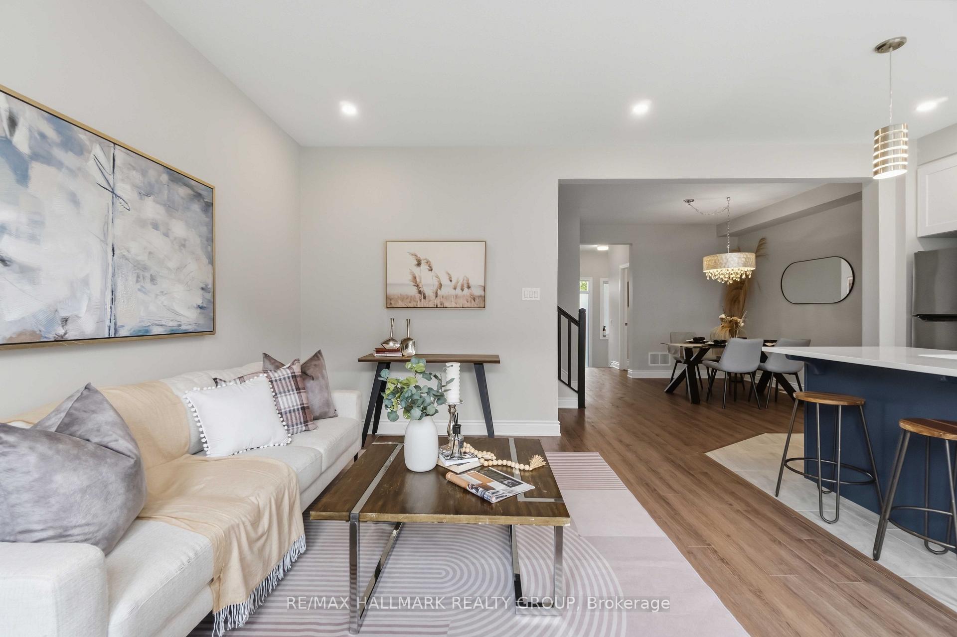 Photo 13 of 522 Culdaff Road, Ottawa, Stittsville (North) — HOMEH