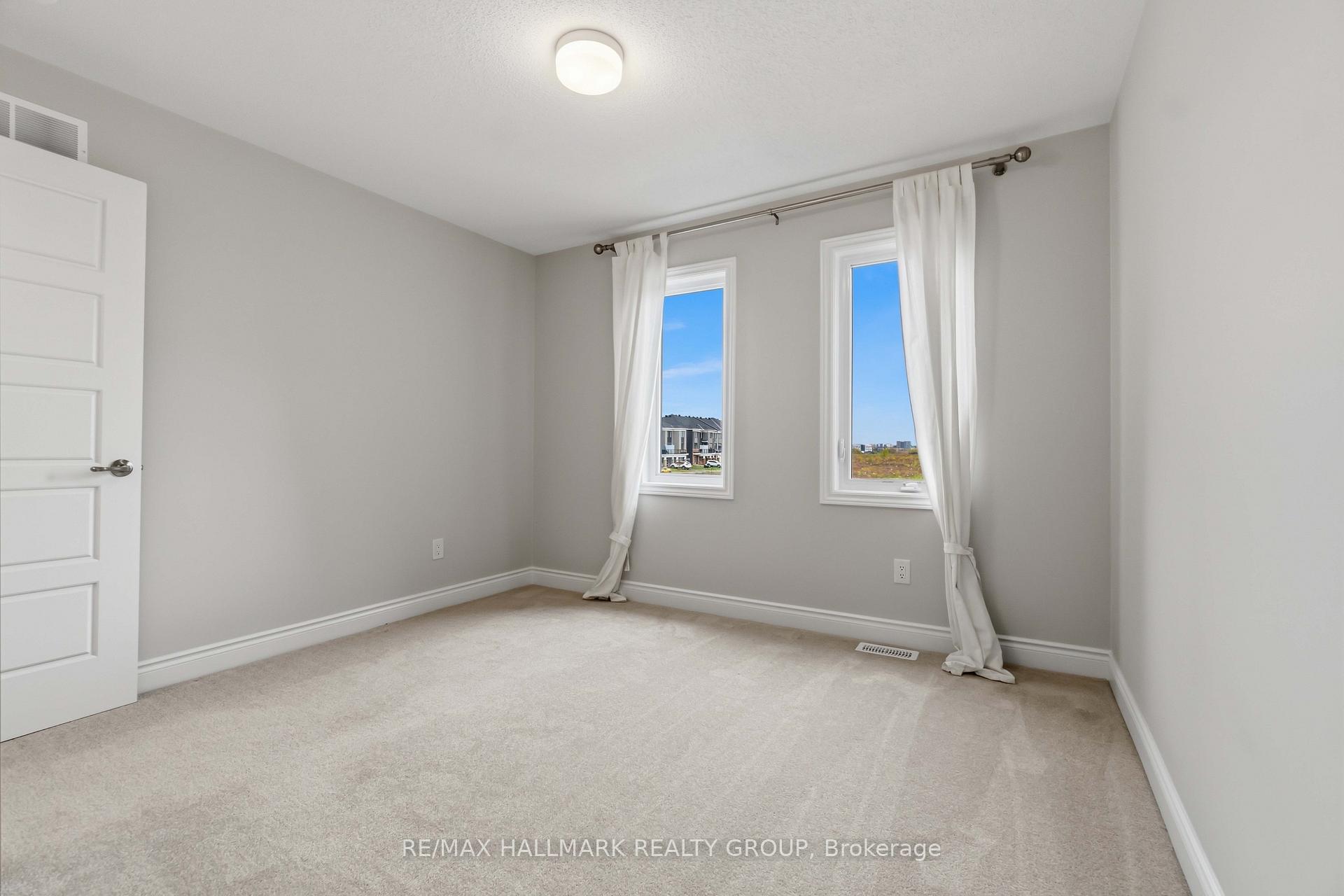Photo 30 of 522 Culdaff Road, Ottawa, Stittsville (North) — HOMEH