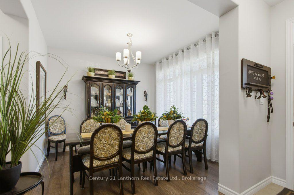 Photo 6 of 7 Cottonwood Drive, Belleville, Thurlow Ward — HOMEH