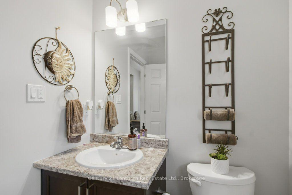 Photo 16 of 7 Cottonwood Drive, Belleville, Thurlow Ward — HOMEH