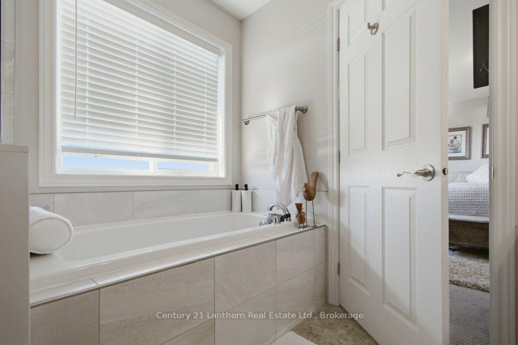 Photo 20 of 7 Cottonwood Drive, Belleville, Thurlow Ward — HOMEH