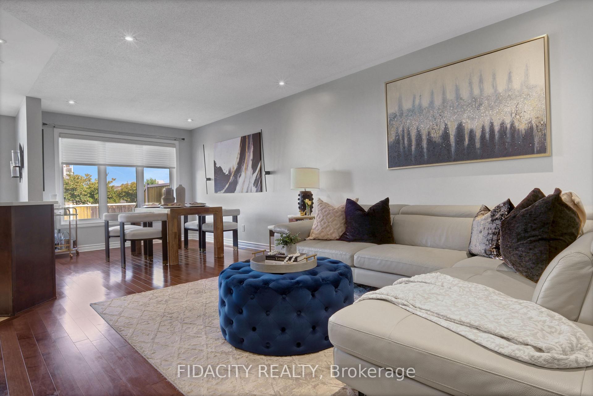 Photo 4 of 380 Goldenbrook Way, Ottawa, Avalon East — HOMEH