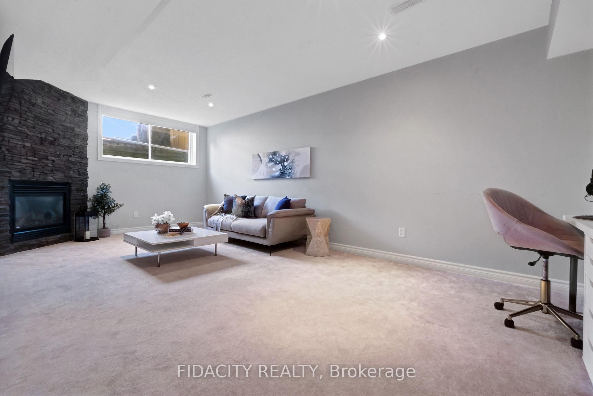 Photo 22 of 380 Goldenbrook Way, Ottawa, Avalon East — HOMEH