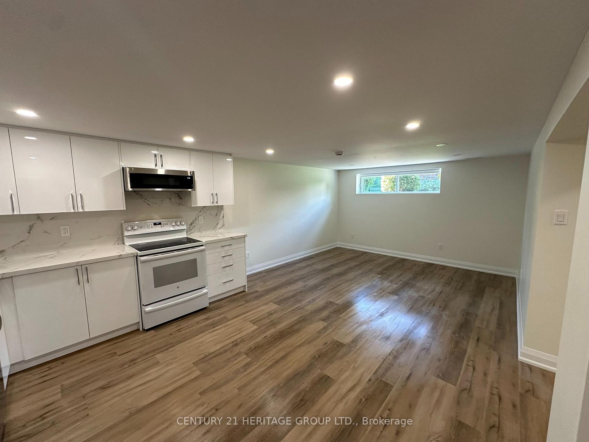 Photo 2 of Unit Basement, 49 Larstone Avenue, Etobicoke, Stonegate-Queensway — HOMEH