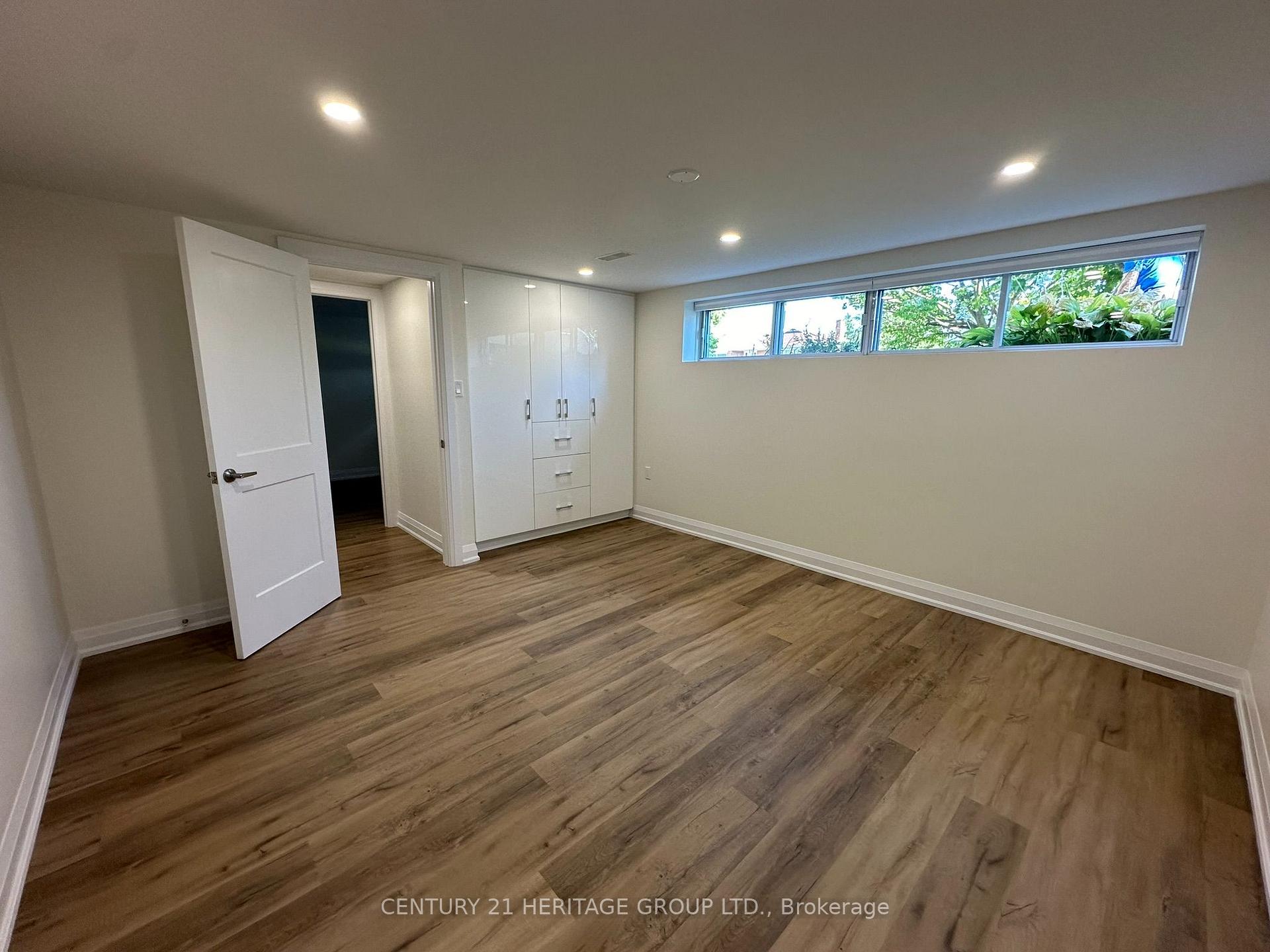 Photo 6 of Unit Basement, 49 Larstone Avenue, Etobicoke, Stonegate-Queensway — HOMEH