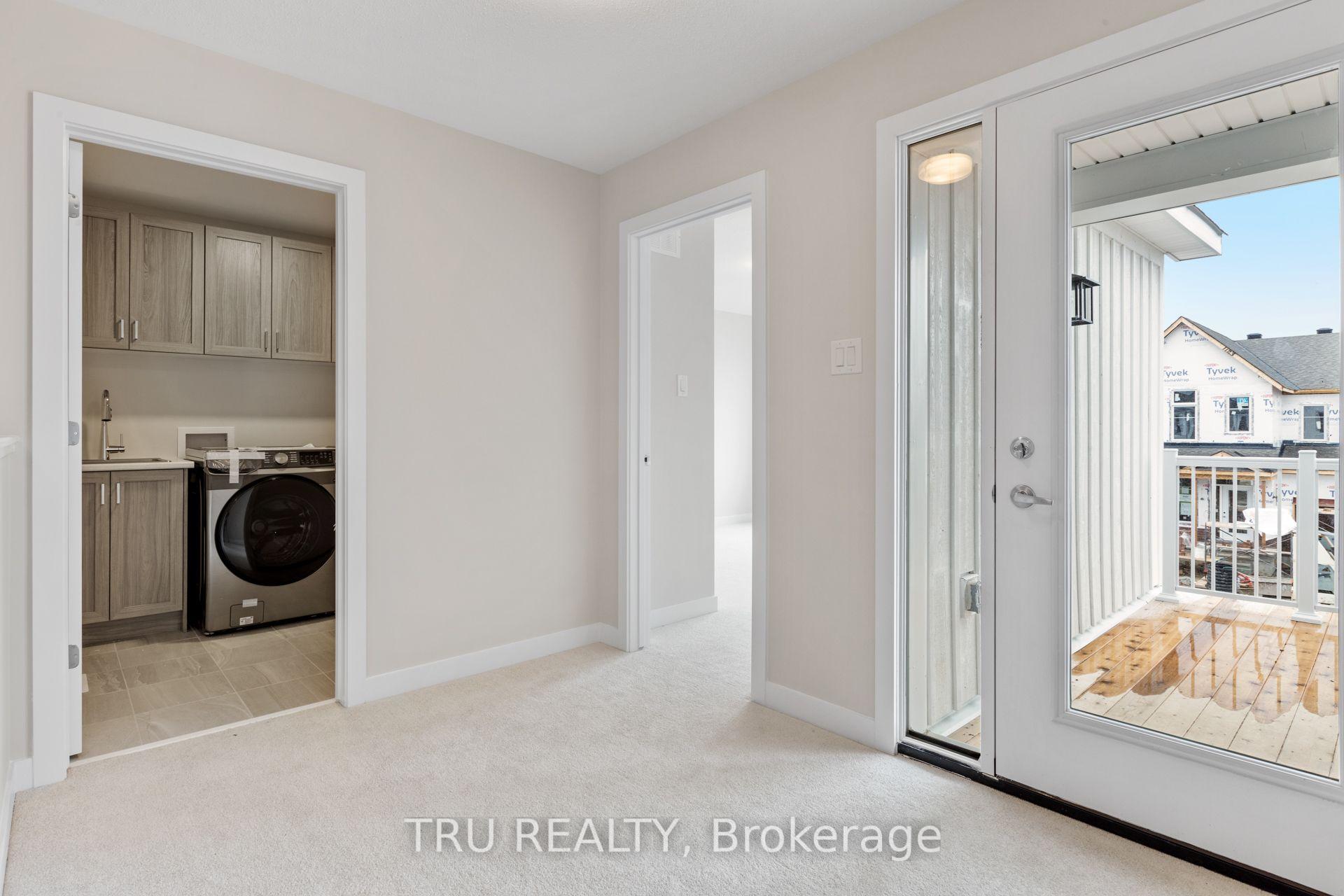 Photo 18 of 77 Hackamore Crescent, Ottawa, Goulbourn Twp From Franktown Rd/South To Rideau — HOMEH