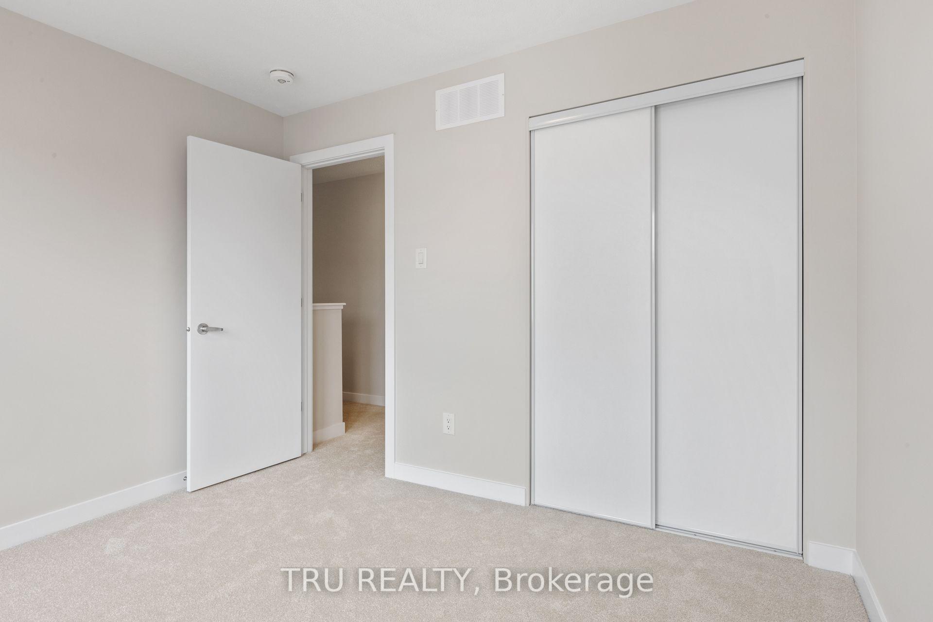Photo 30 of 77 Hackamore Crescent, Ottawa, Goulbourn Twp From Franktown Rd/South To Rideau — HOMEH