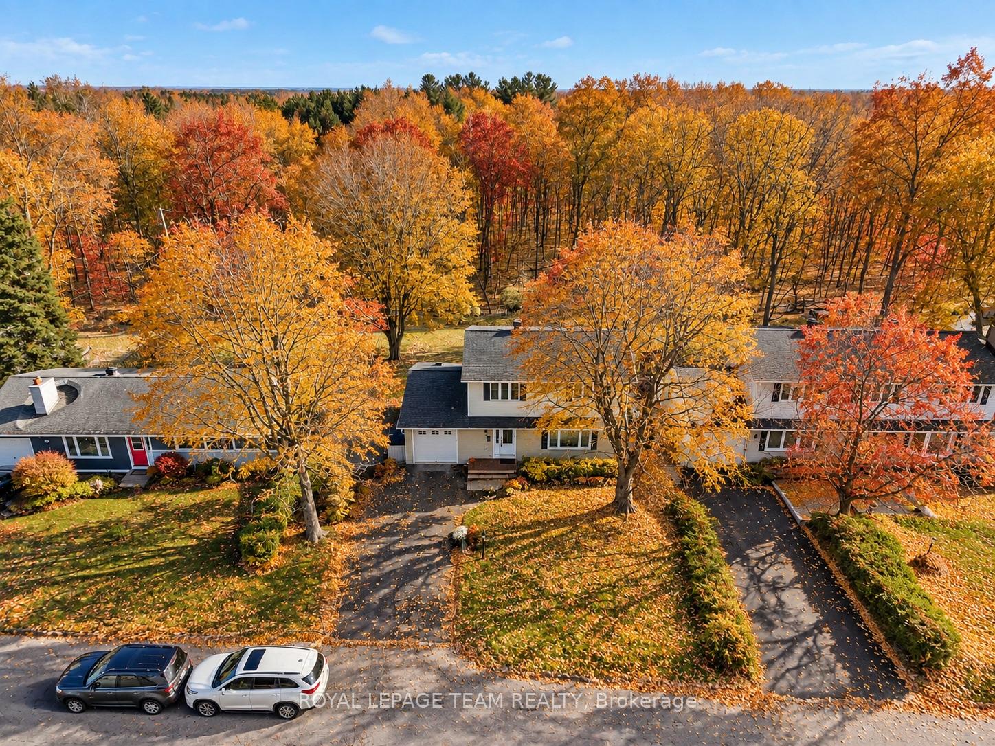 Photo 2 of 55 Coldstream Drive, Ottawa, Munster — HOMEH
