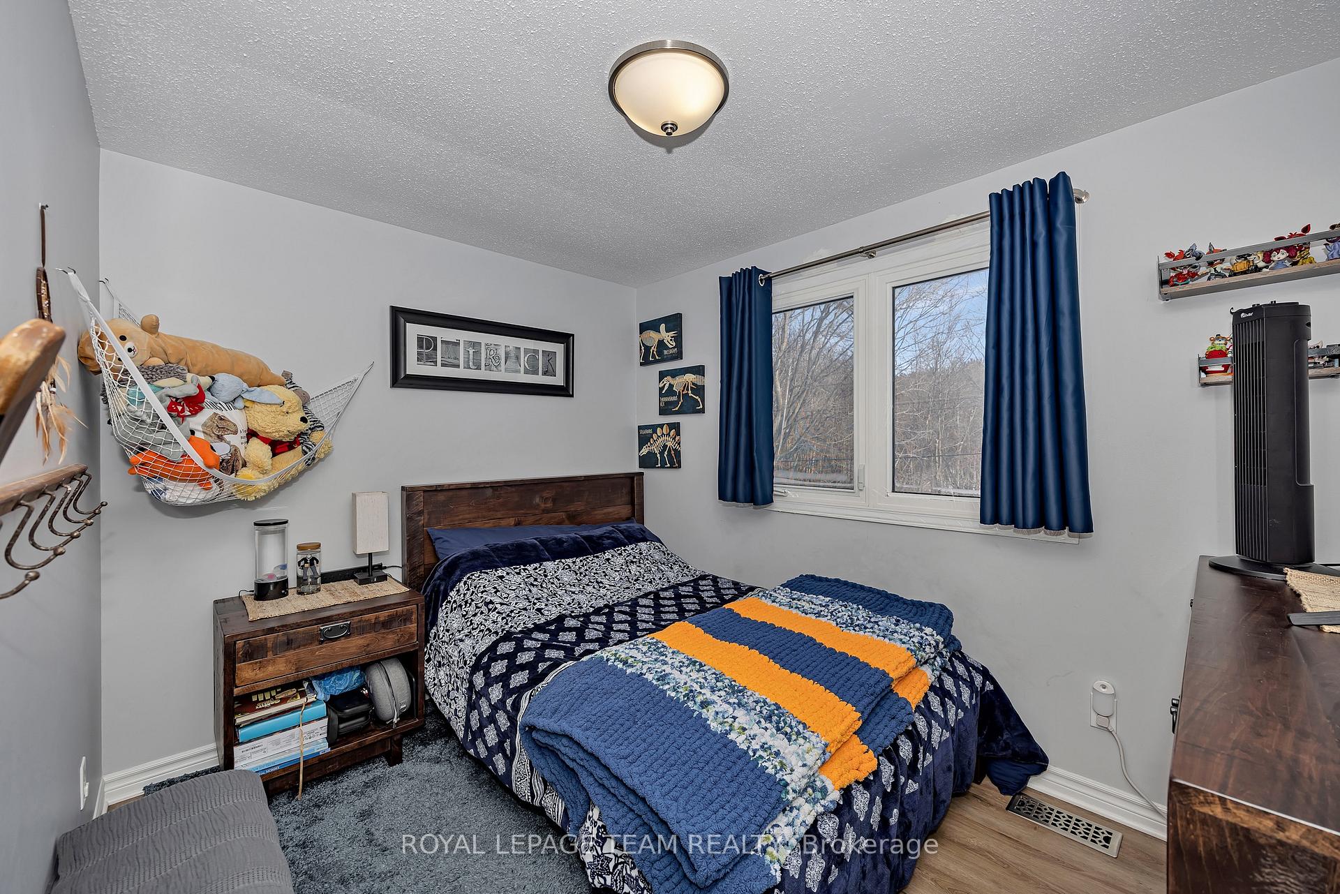 Photo 19 of 55 Coldstream Drive, Ottawa, Munster — HOMEH