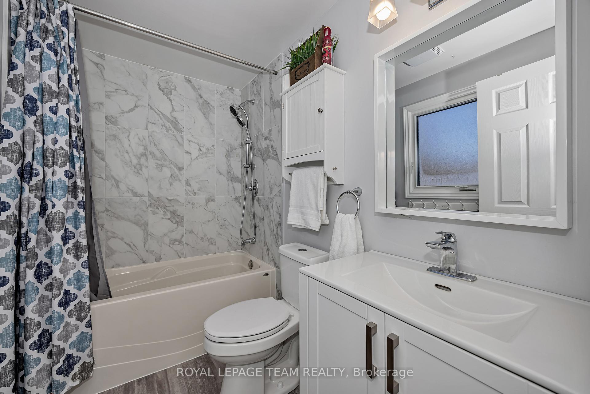 Photo 21 of 55 Coldstream Drive, Ottawa, Munster — HOMEH