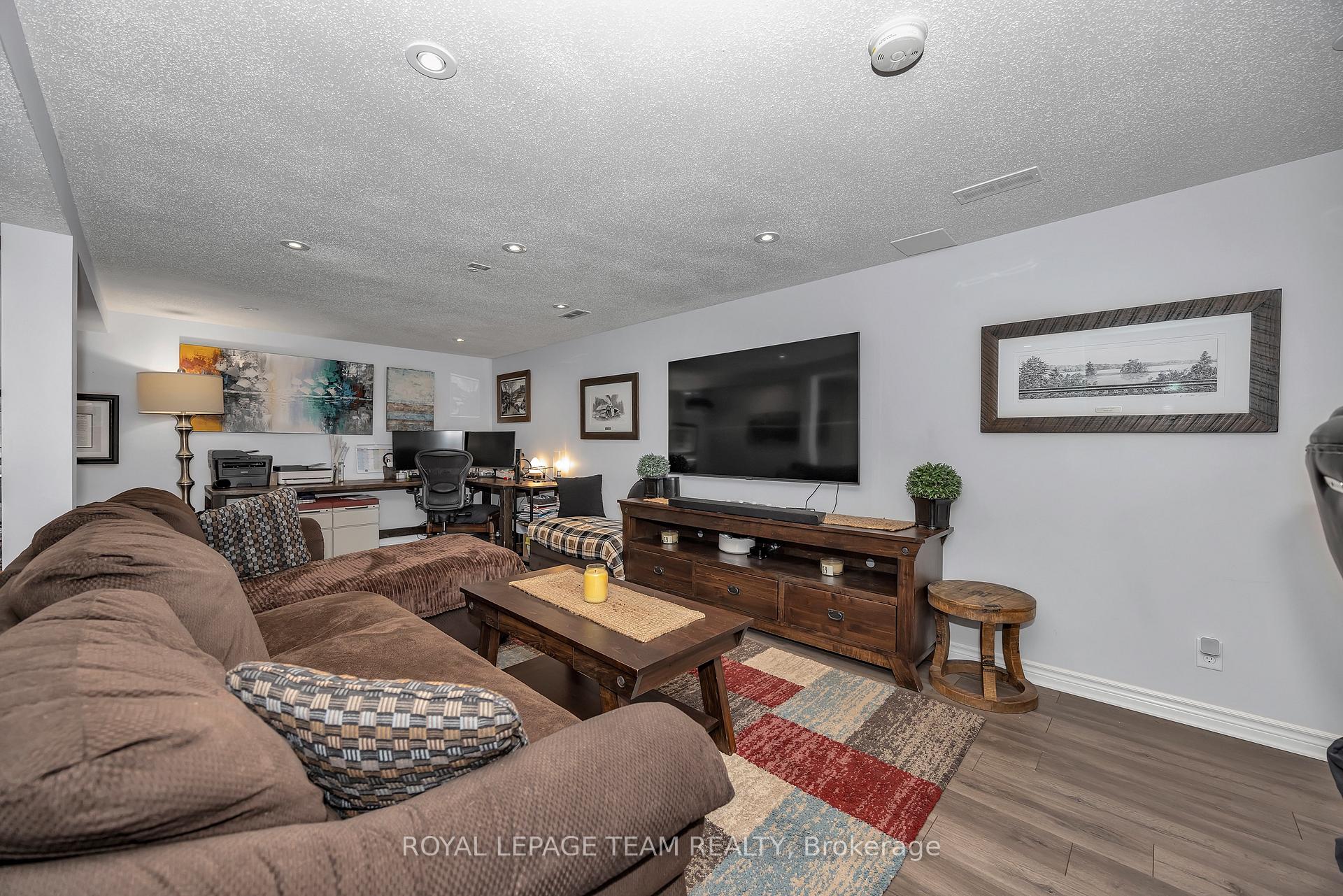 Photo 22 of 55 Coldstream Drive, Ottawa, Munster — HOMEH