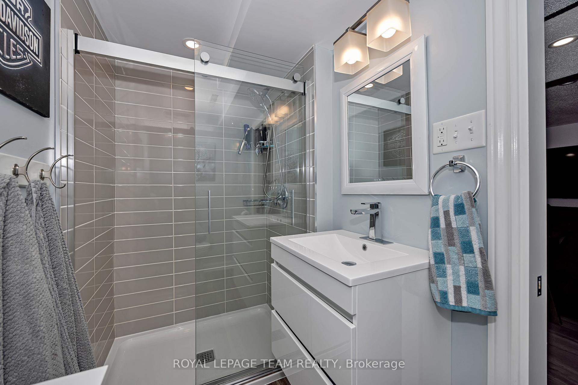 Photo 26 of 55 Coldstream Drive, Ottawa, Munster — HOMEH