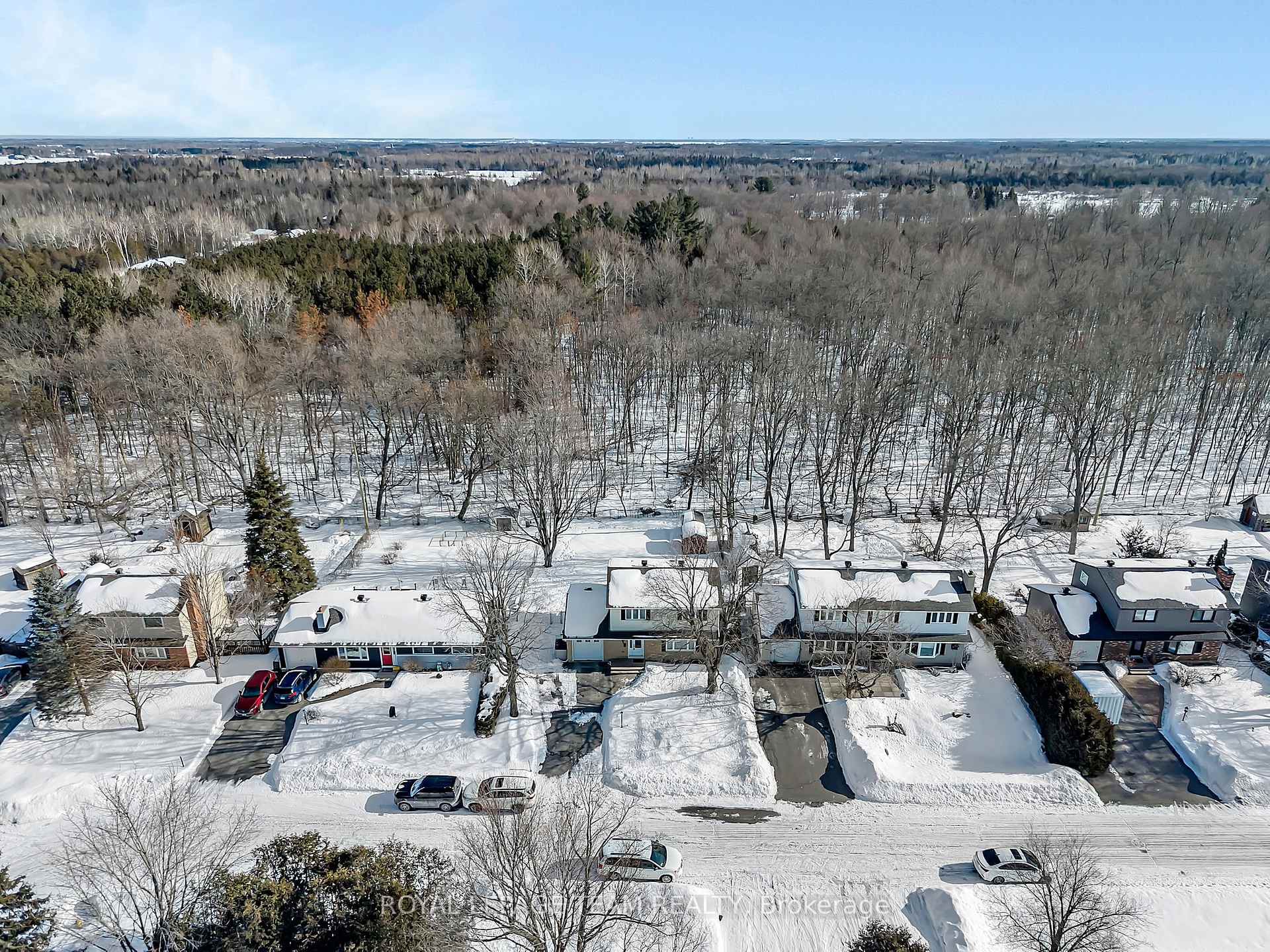 Photo 38 of 55 Coldstream Drive, Ottawa, Munster — HOMEH