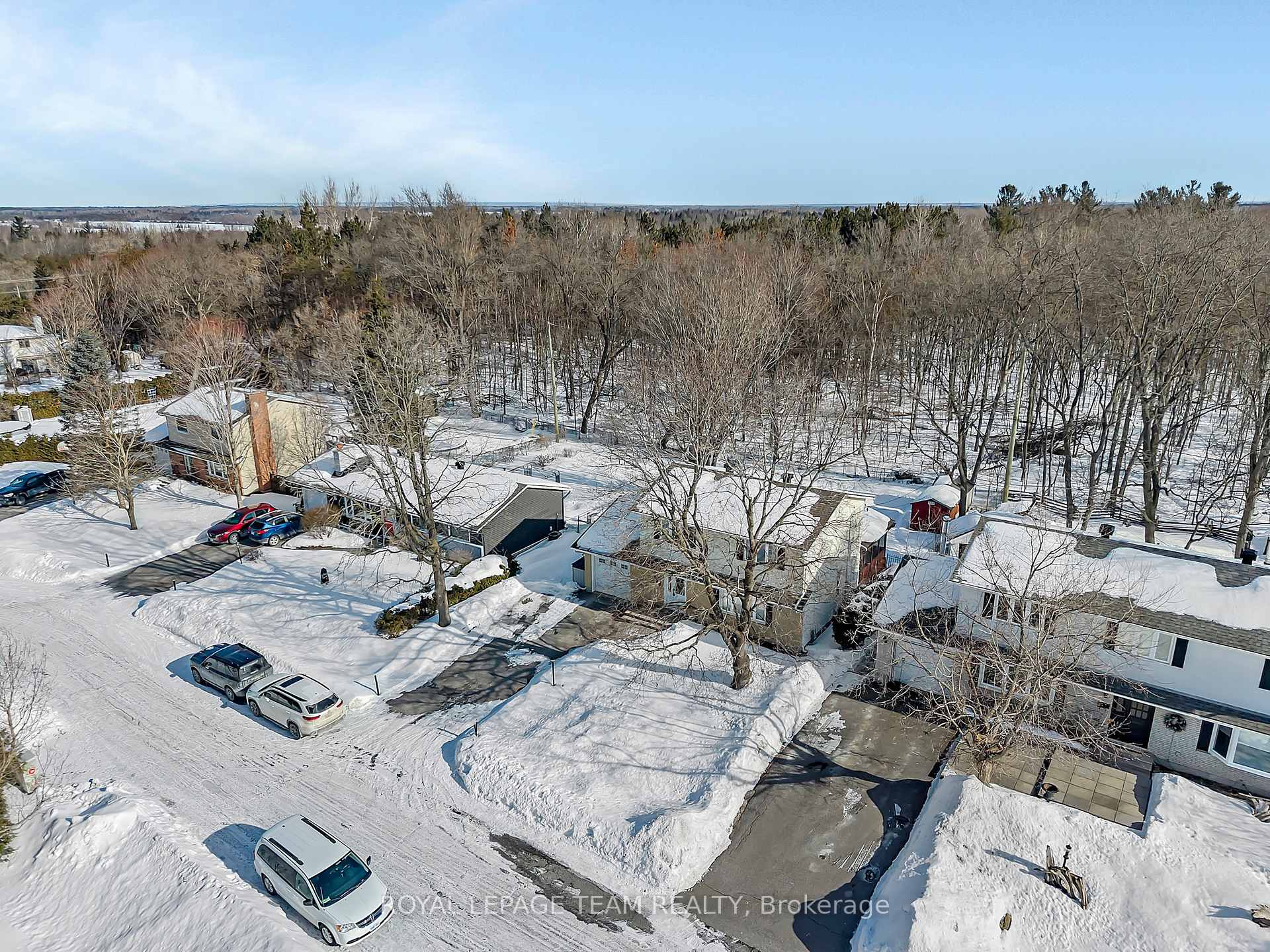 Photo 39 of 55 Coldstream Drive, Ottawa, Munster — HOMEH
