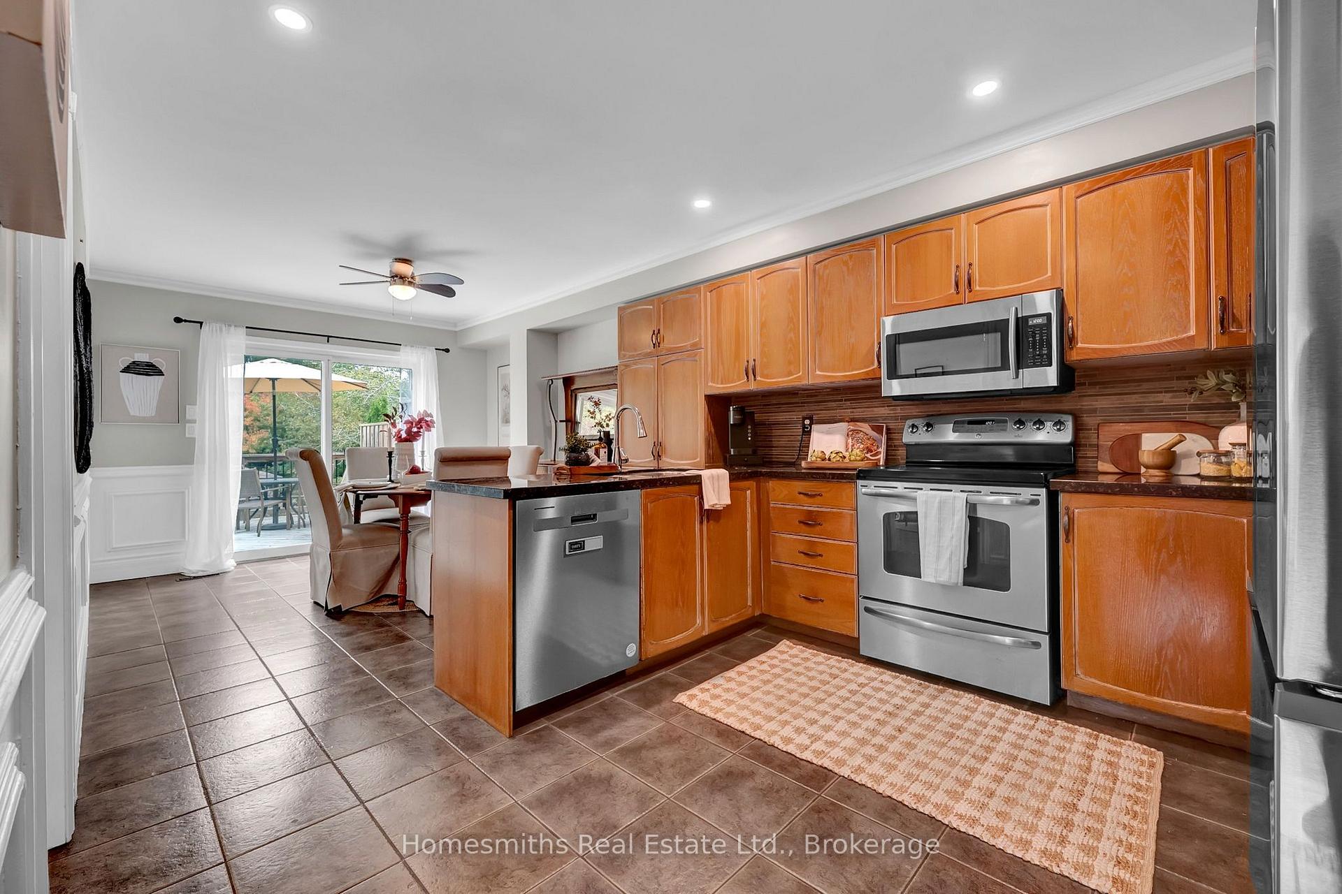 Photo 6 of 14 Orr Court, Clarington, Bowmanville — HOMEH