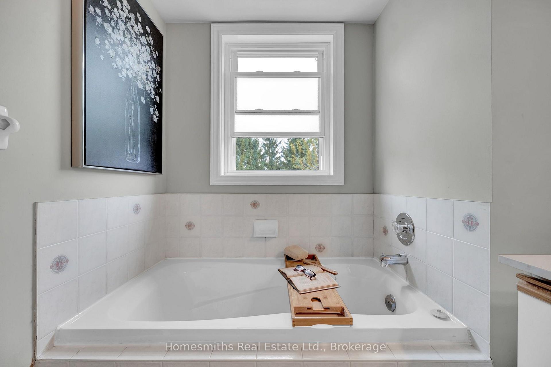 Photo 23 of 14 Orr Court, Clarington, Bowmanville — HOMEH