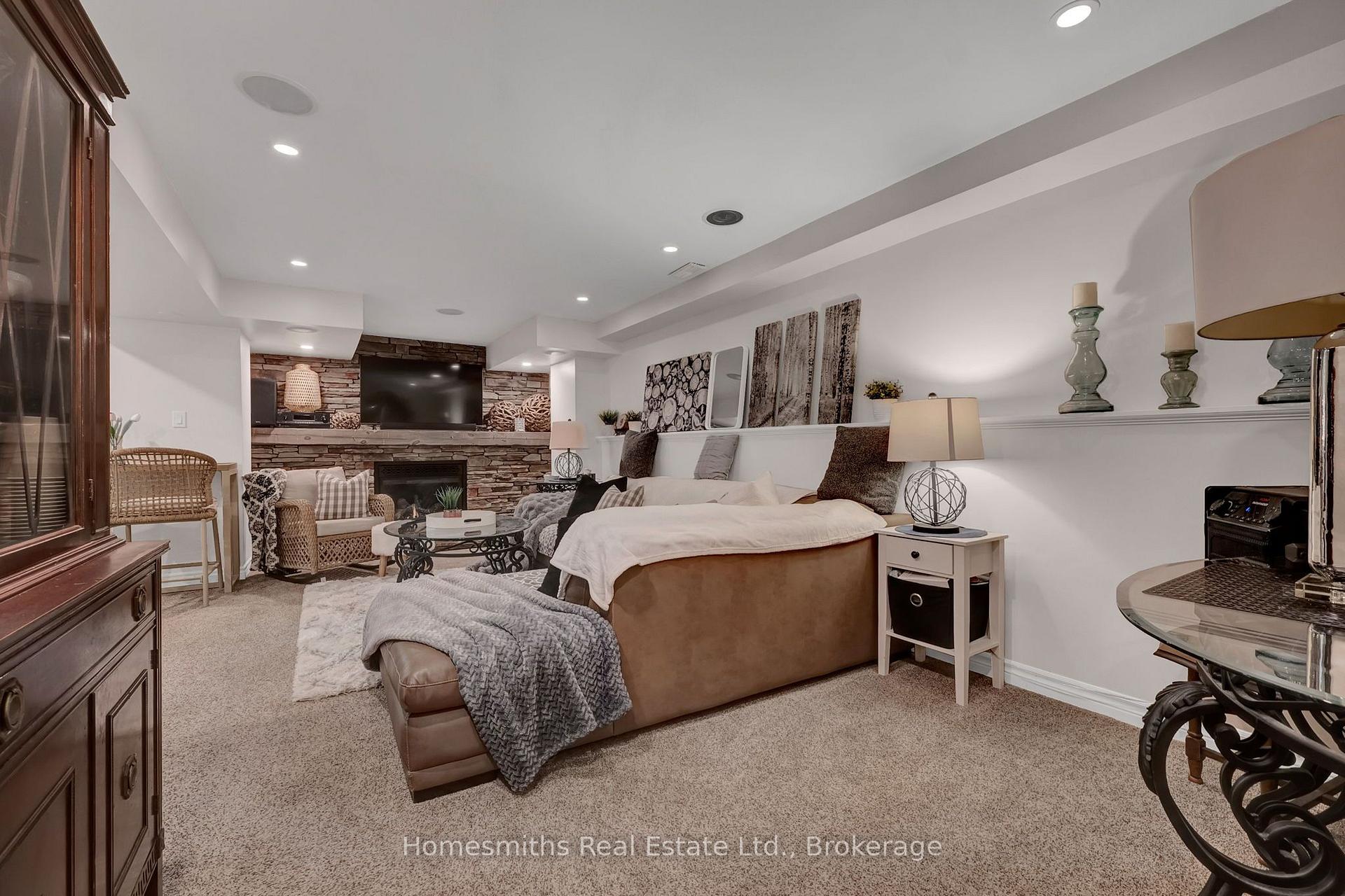 Photo 30 of 14 Orr Court, Clarington, Bowmanville — HOMEH
