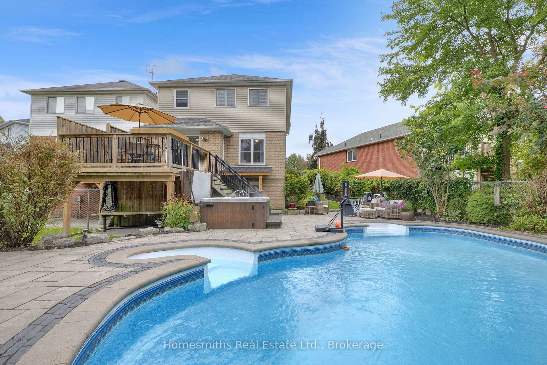 Photo 44 of 14 Orr Court, Clarington, Bowmanville — HOMEH