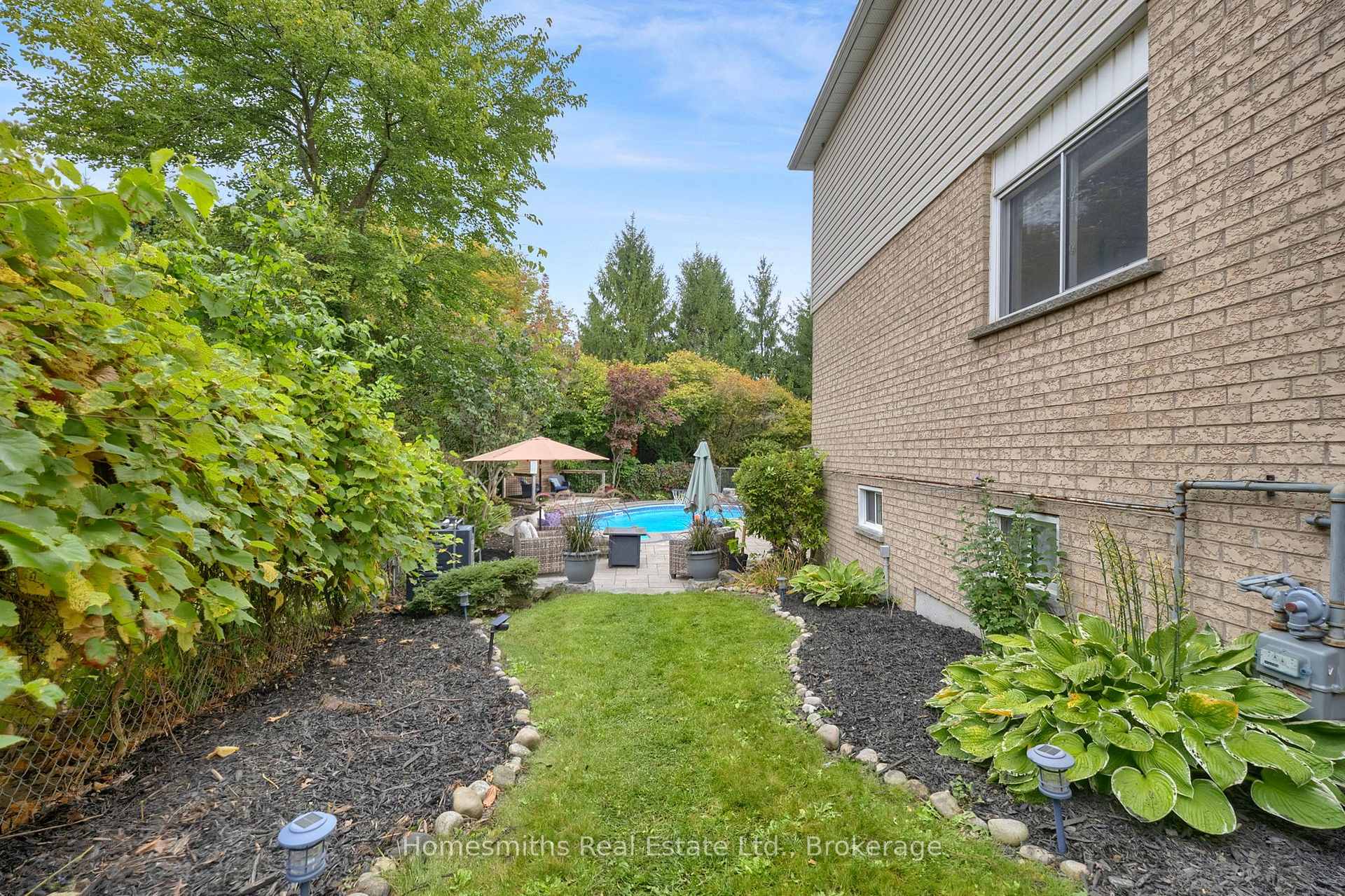 Photo 49 of 14 Orr Court, Clarington, Bowmanville — HOMEH