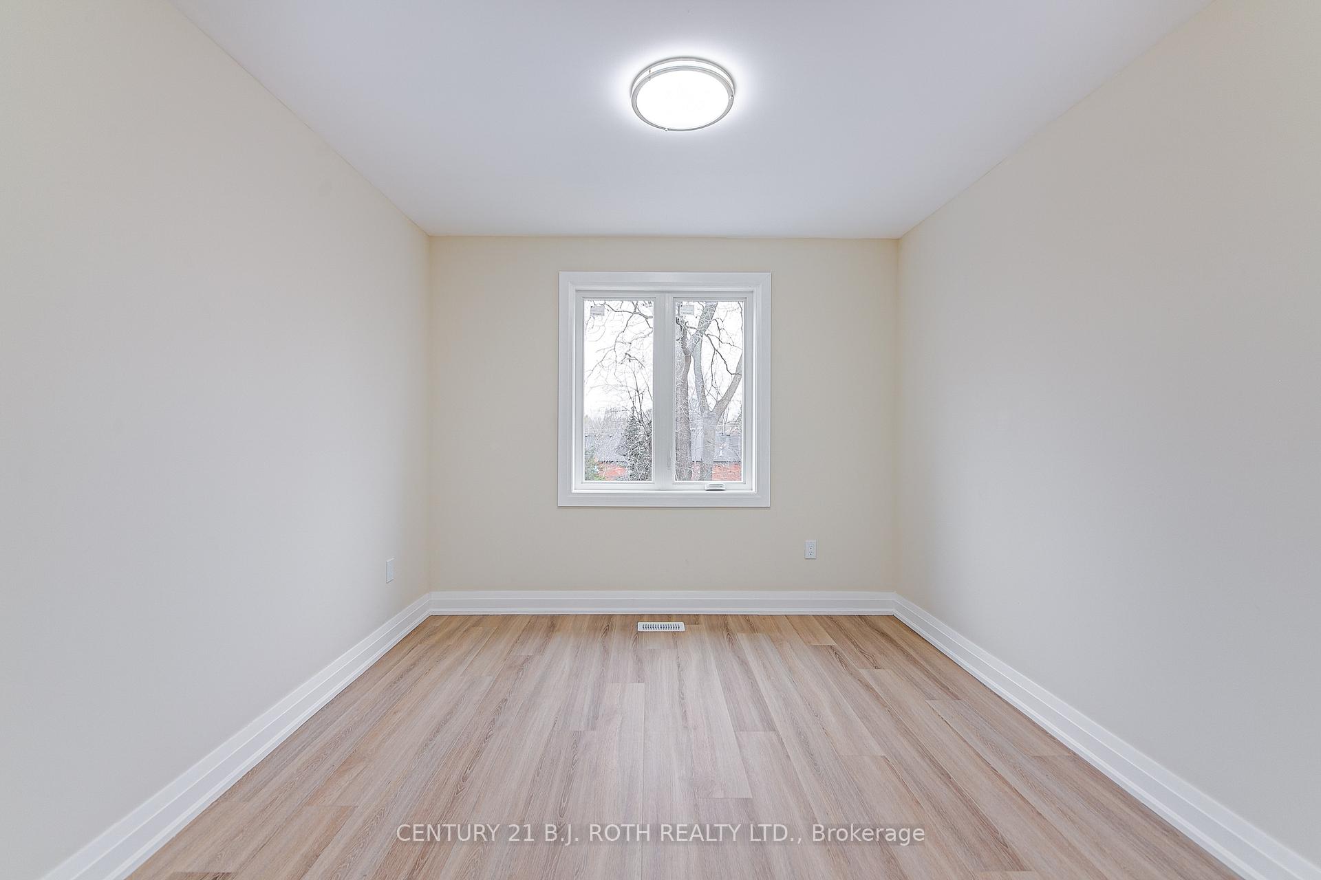 Photo 14 of Unit 6, 98 Peel Street, Barrie, Wellington — HOMEH