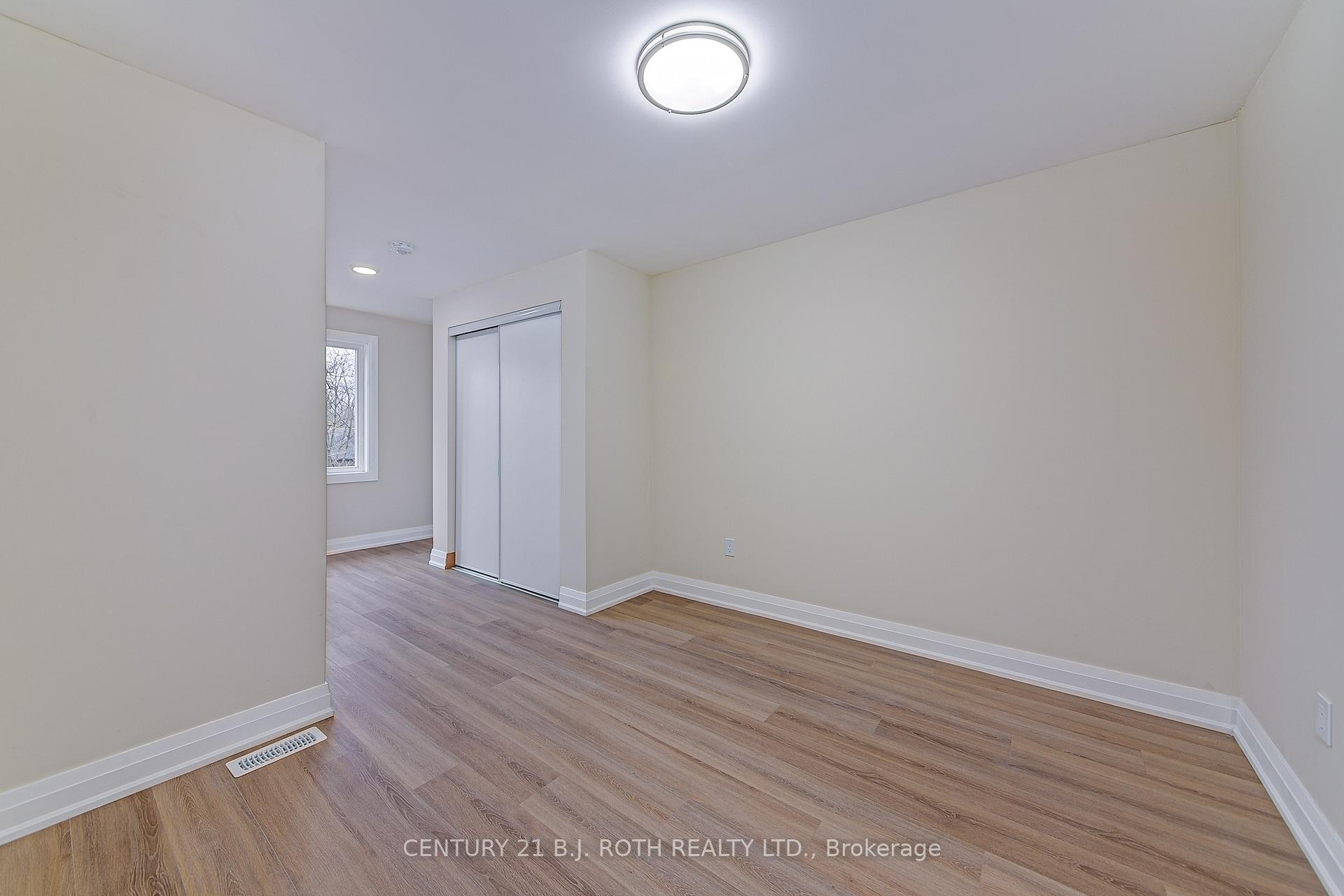 Photo 15 of Unit 6, 98 Peel Street, Barrie, Wellington — HOMEH