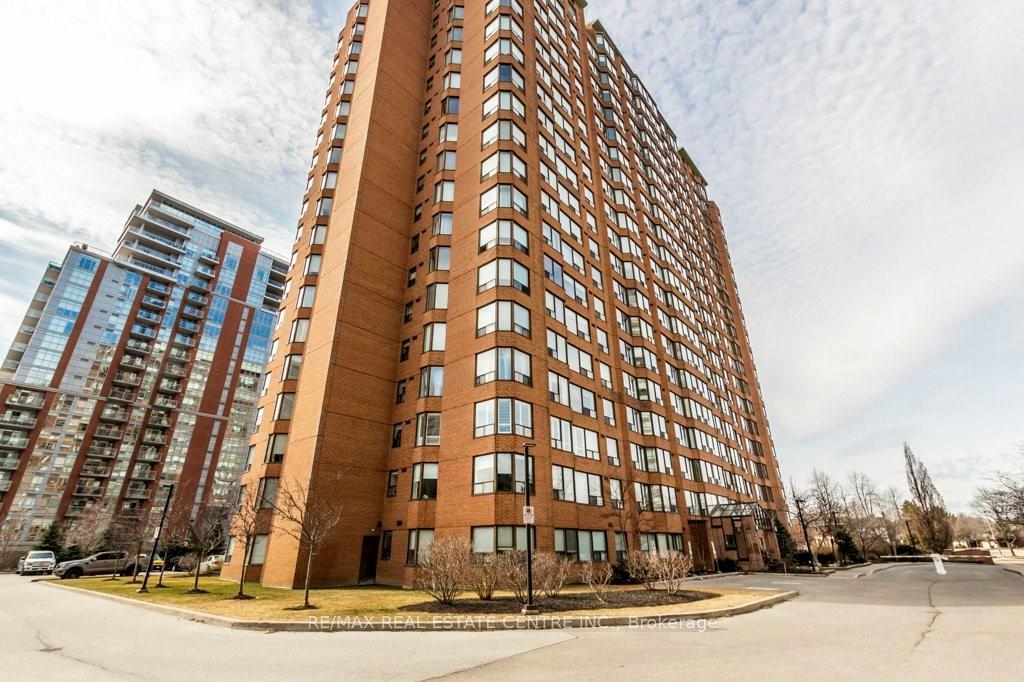 Photo of 1270 Maple Crossing Blvd