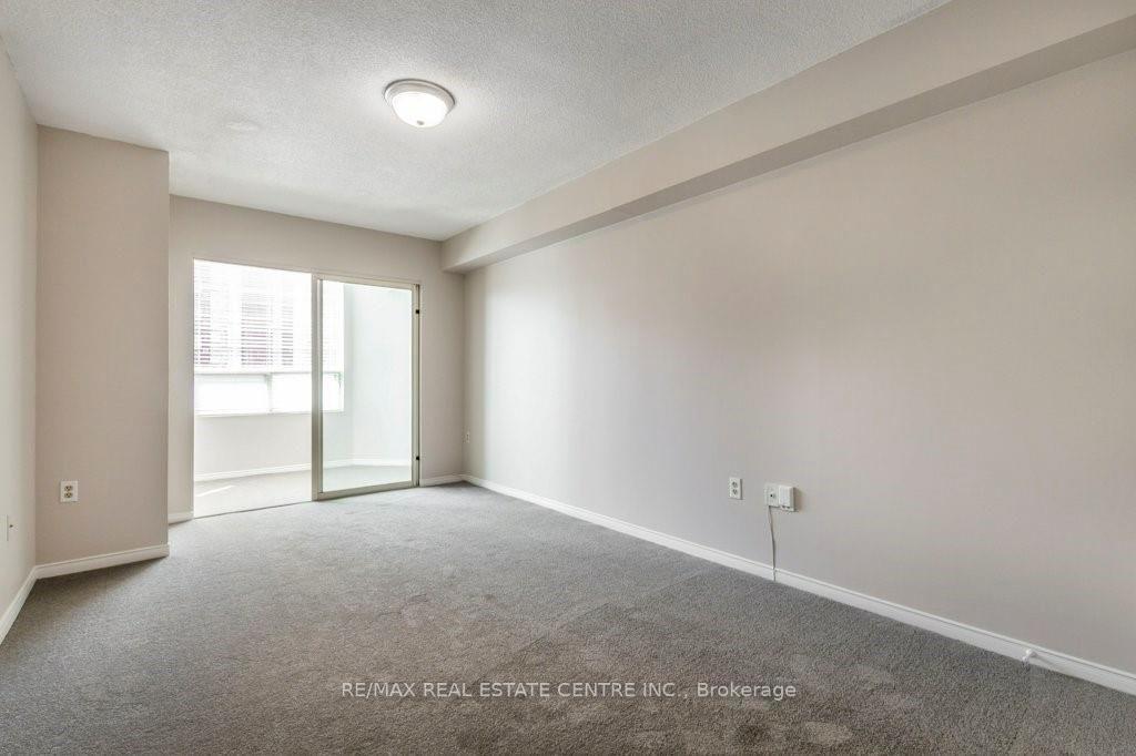 Photo 24 of 1270 Maple Crossing Blvd, Burlington, Brant — HOMEH