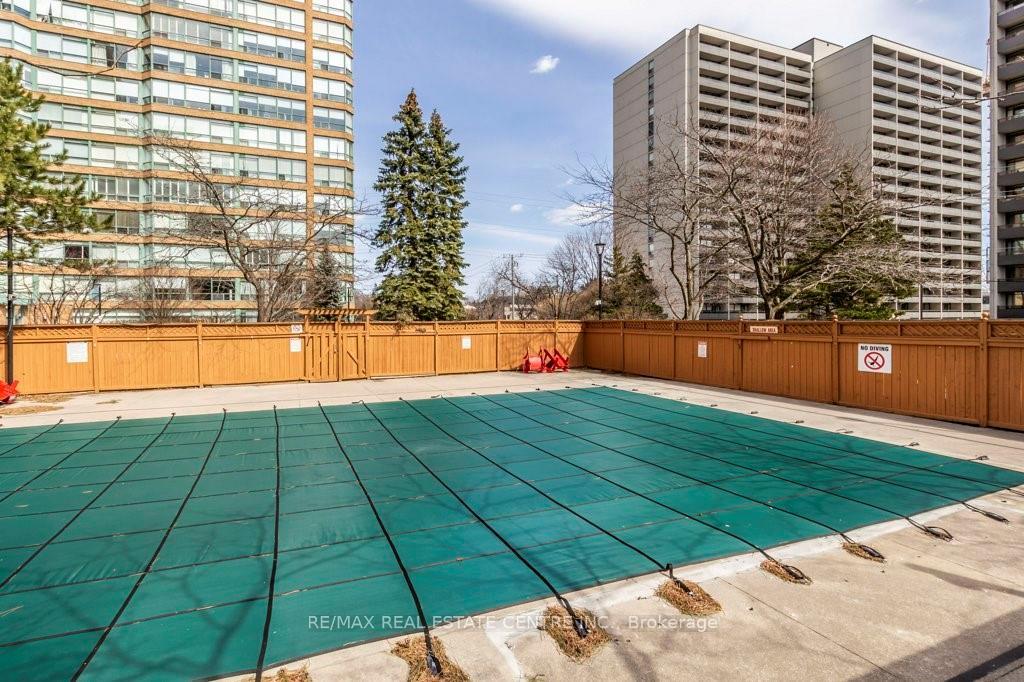 Photo 36 of 1270 Maple Crossing Blvd, Burlington, Brant — HOMEH