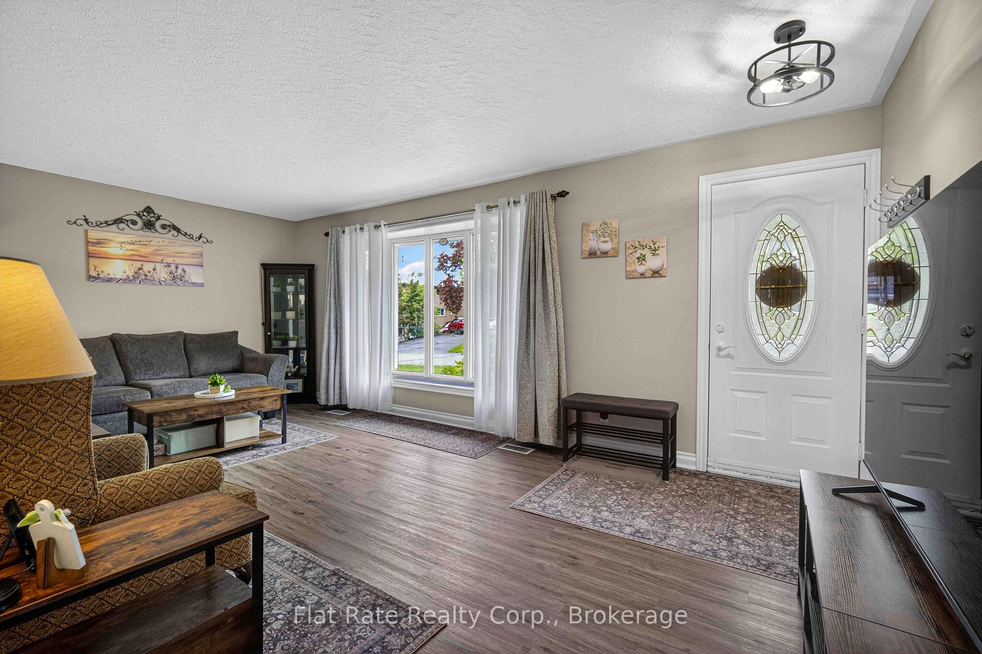 Photo 4 of 481 Barker Avenue, Peterborough, Ashburnham Ward 4 — HOMEH