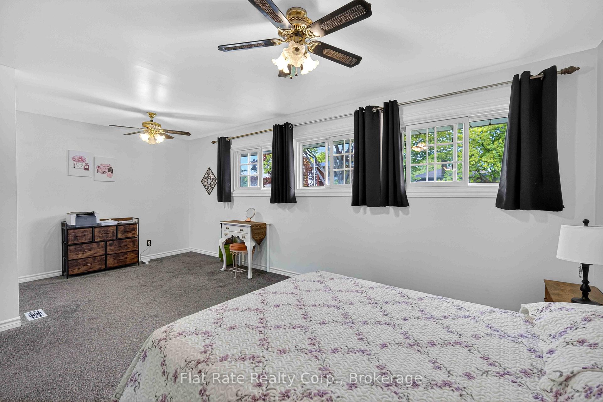 Photo 13 of 481 Barker Avenue, Peterborough, Ashburnham Ward 4 — HOMEH