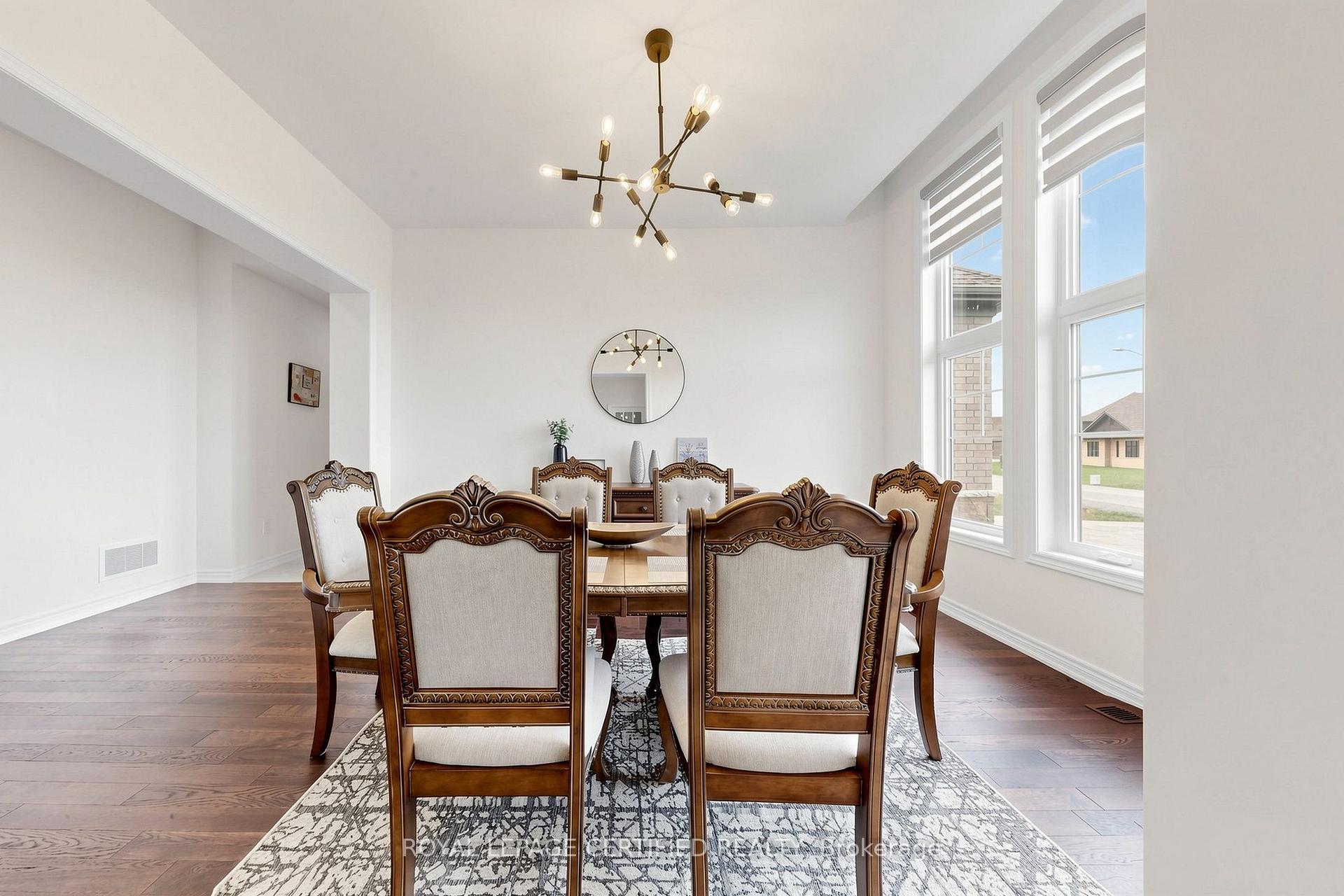 Photo 9 of 31 wellers Way, Quinte West, Murray Ward — HOMEH